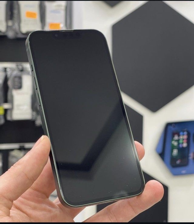 Apple iPhone 13 128 GB